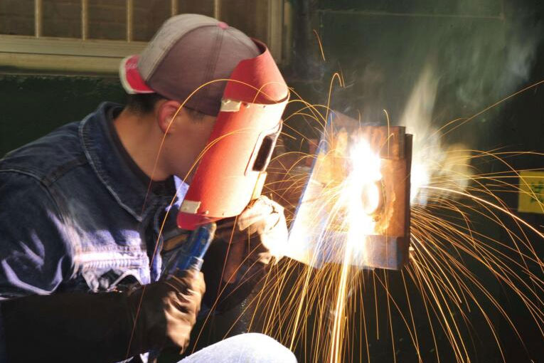 焊材庫、焊條庫、焊絲庫防潮除濕機