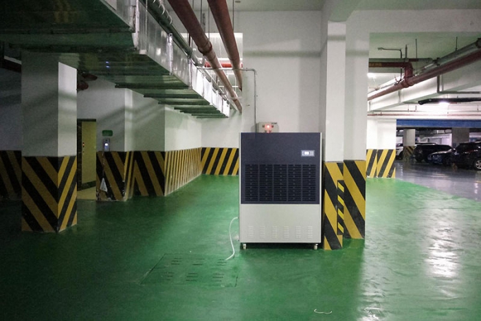 一場(chǎng)秋雨一場(chǎng)涼，防潮除濕不能忘